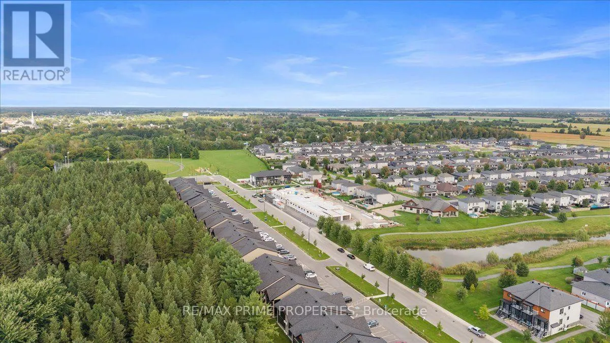302 - 91 ST MORITZ TRAIL
