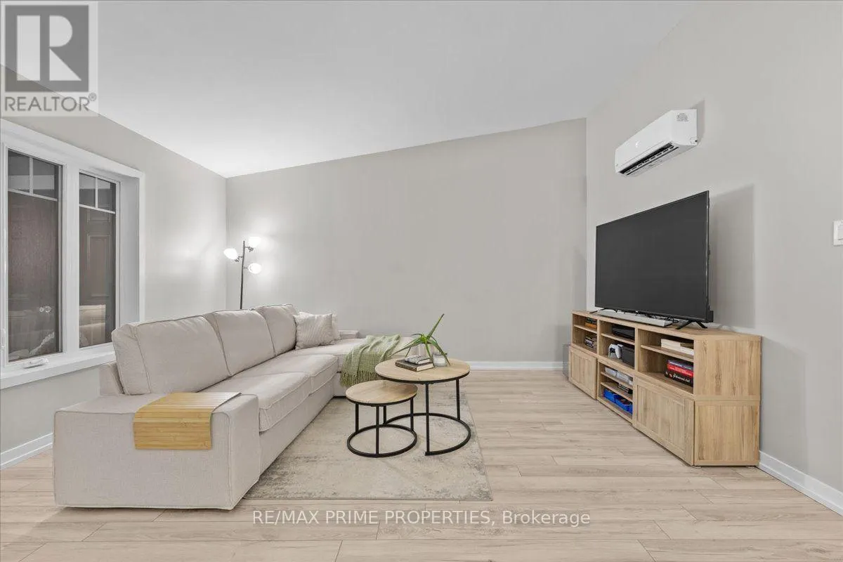 302 - 91 ST MORITZ TRAIL