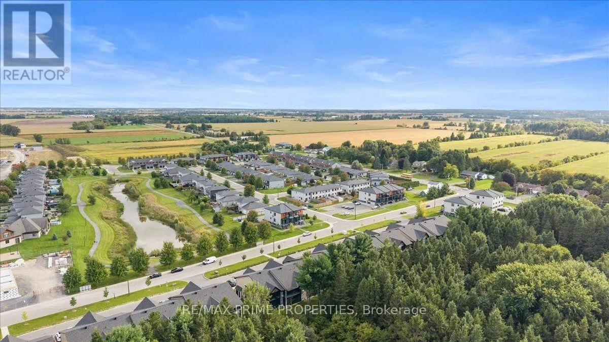 302 - 91 ST MORITZ TRAIL