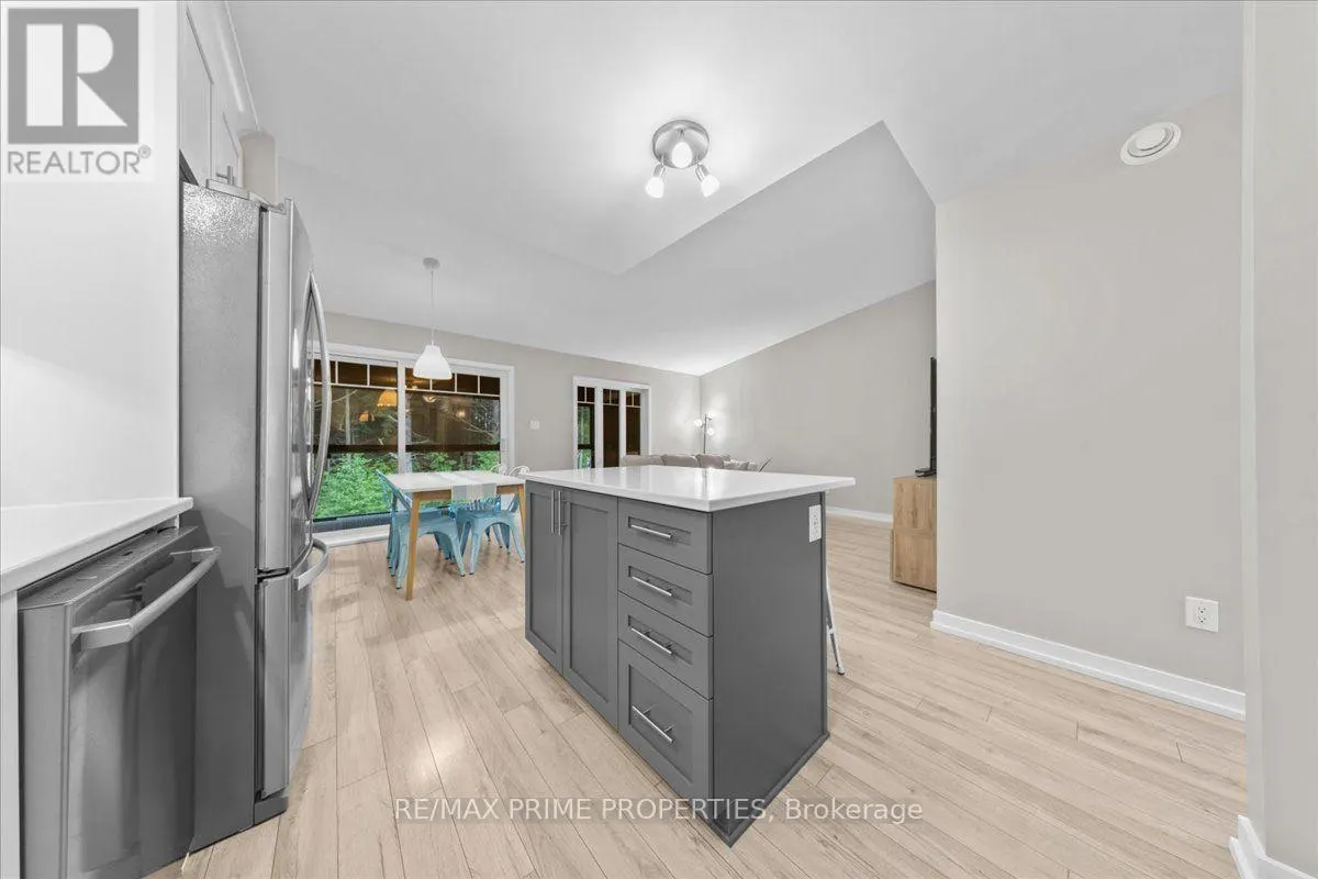 302 - 91 ST MORITZ TRAIL