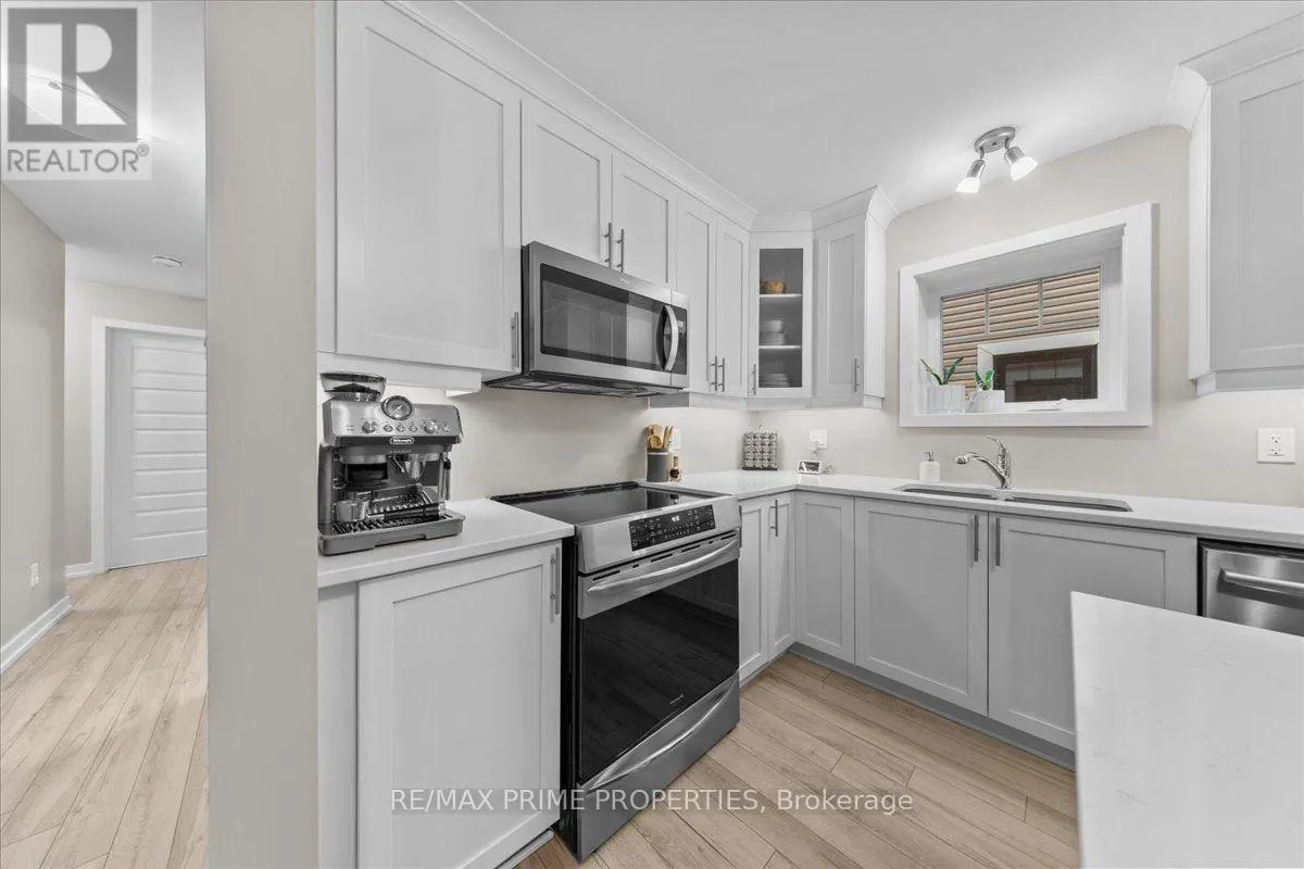 302 - 91 ST MORITZ TRAIL