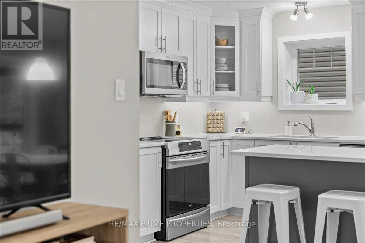 302 - 91 ST MORITZ TRAIL