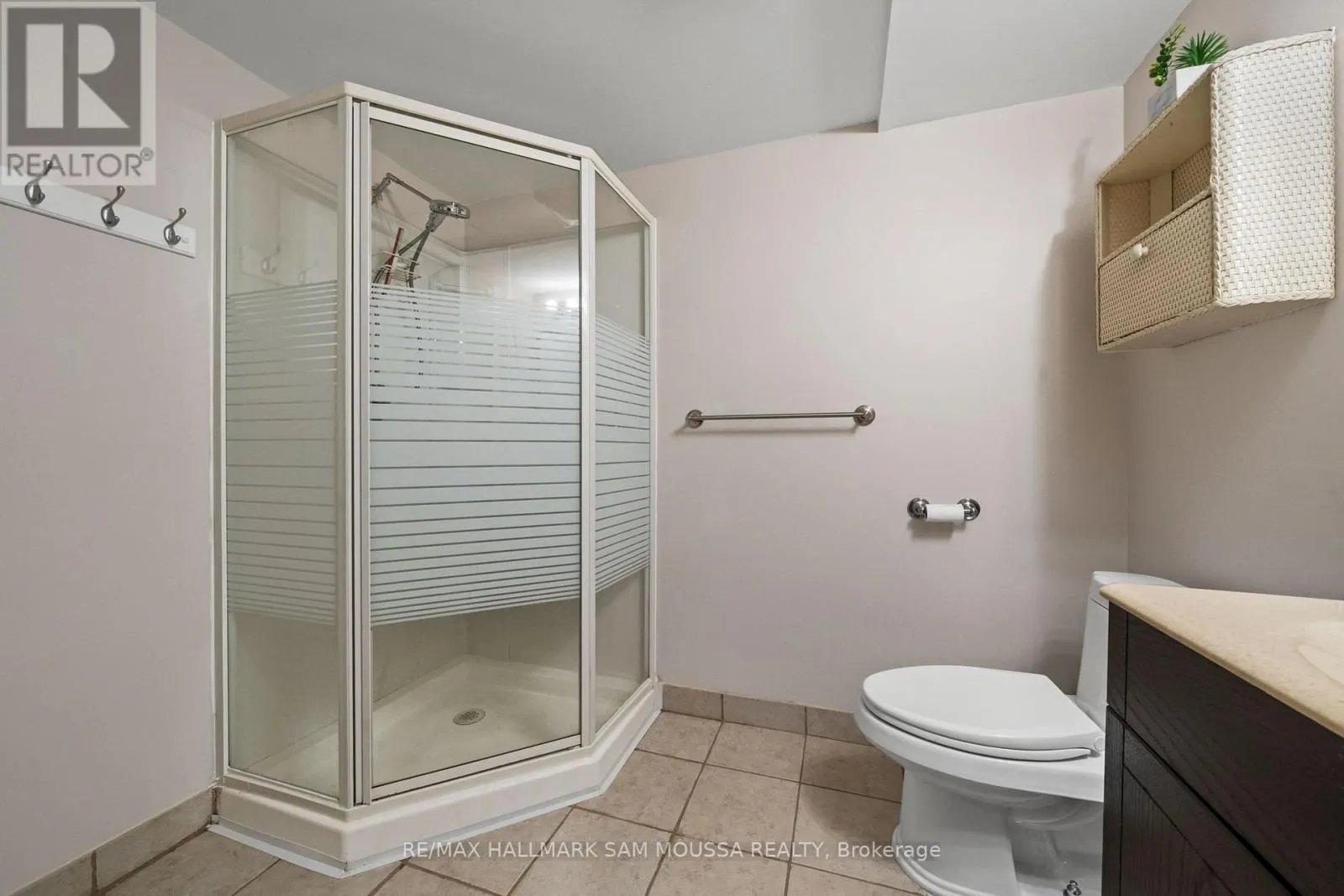 35 BALLANTRAE WAY