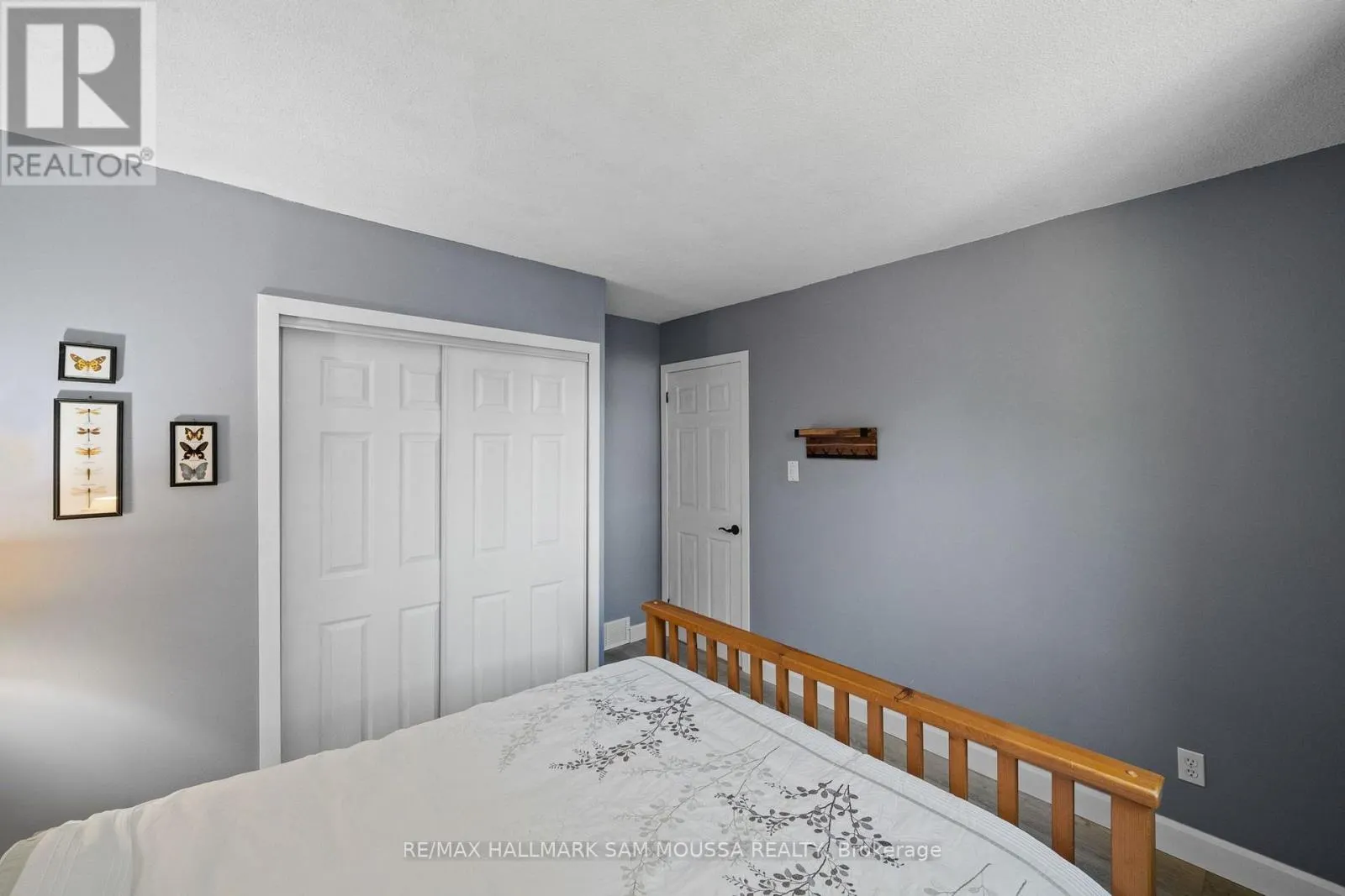 35 BALLANTRAE WAY