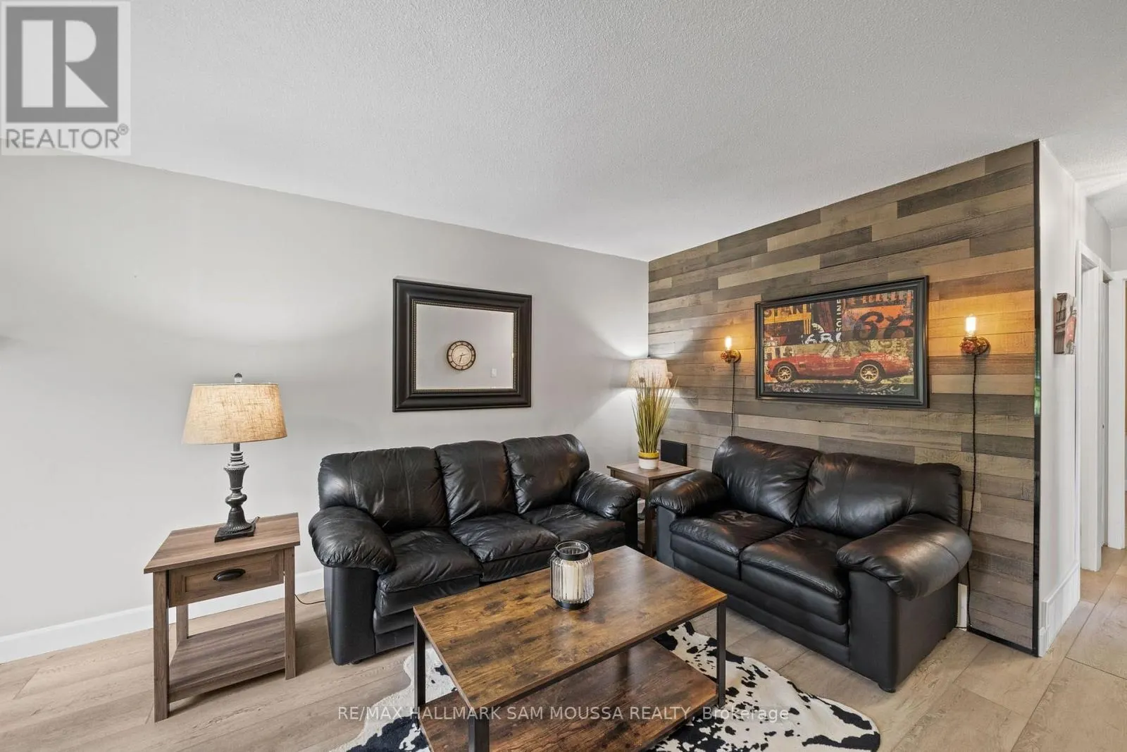 35 BALLANTRAE WAY
