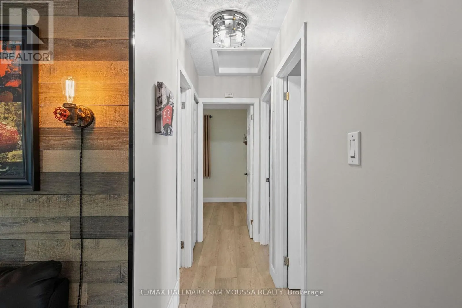 35 BALLANTRAE WAY