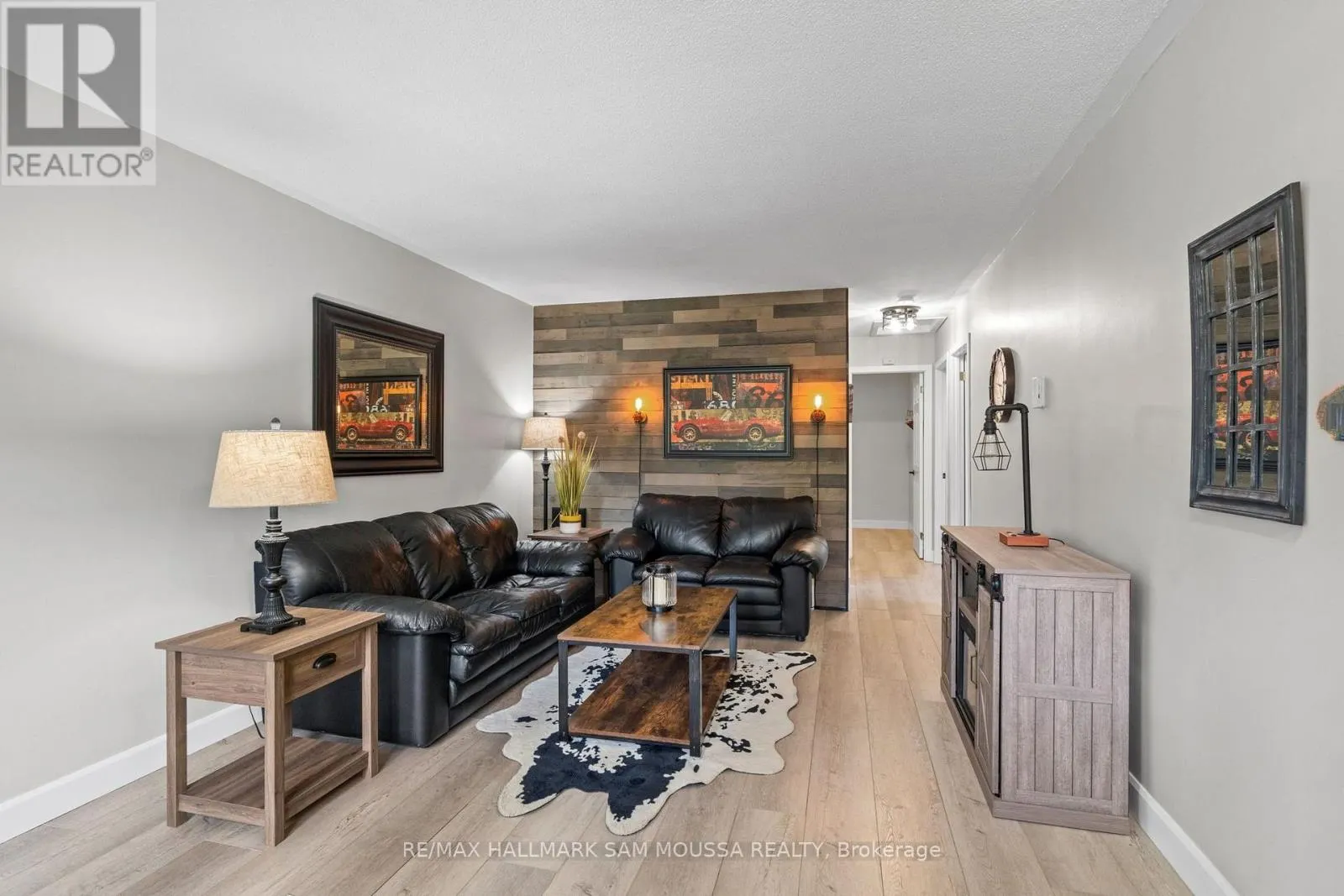 35 BALLANTRAE WAY