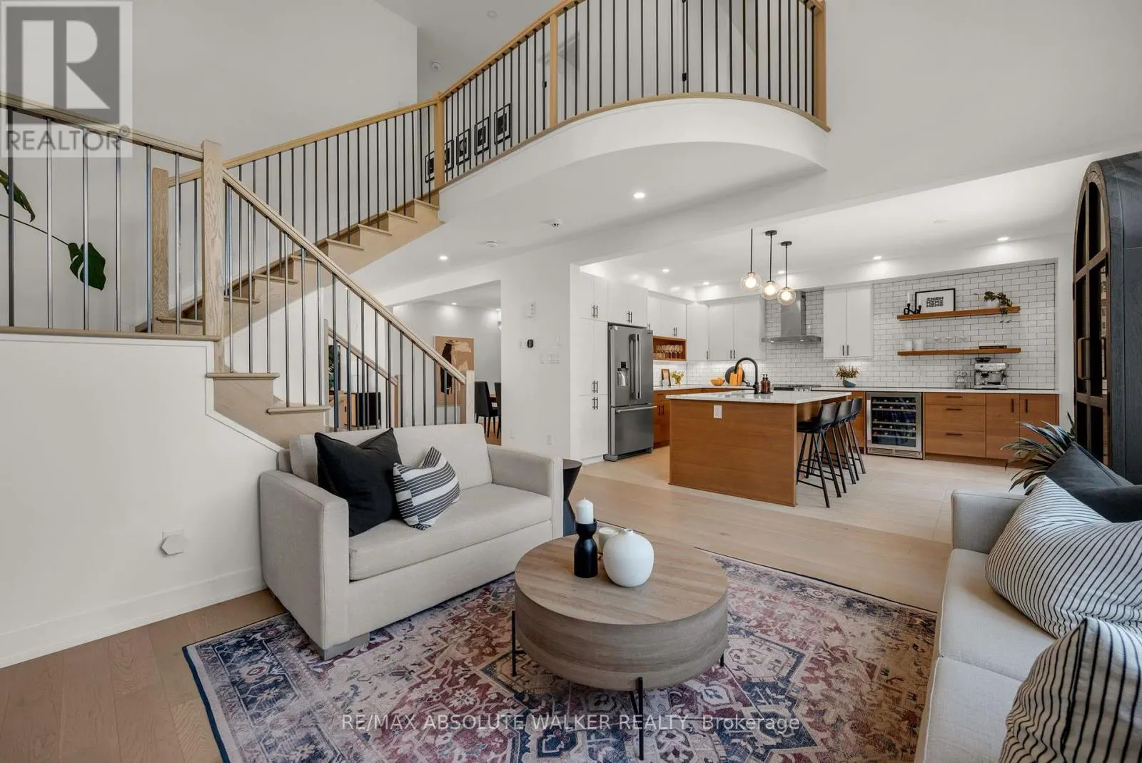 104 HEIRLOOM STREET