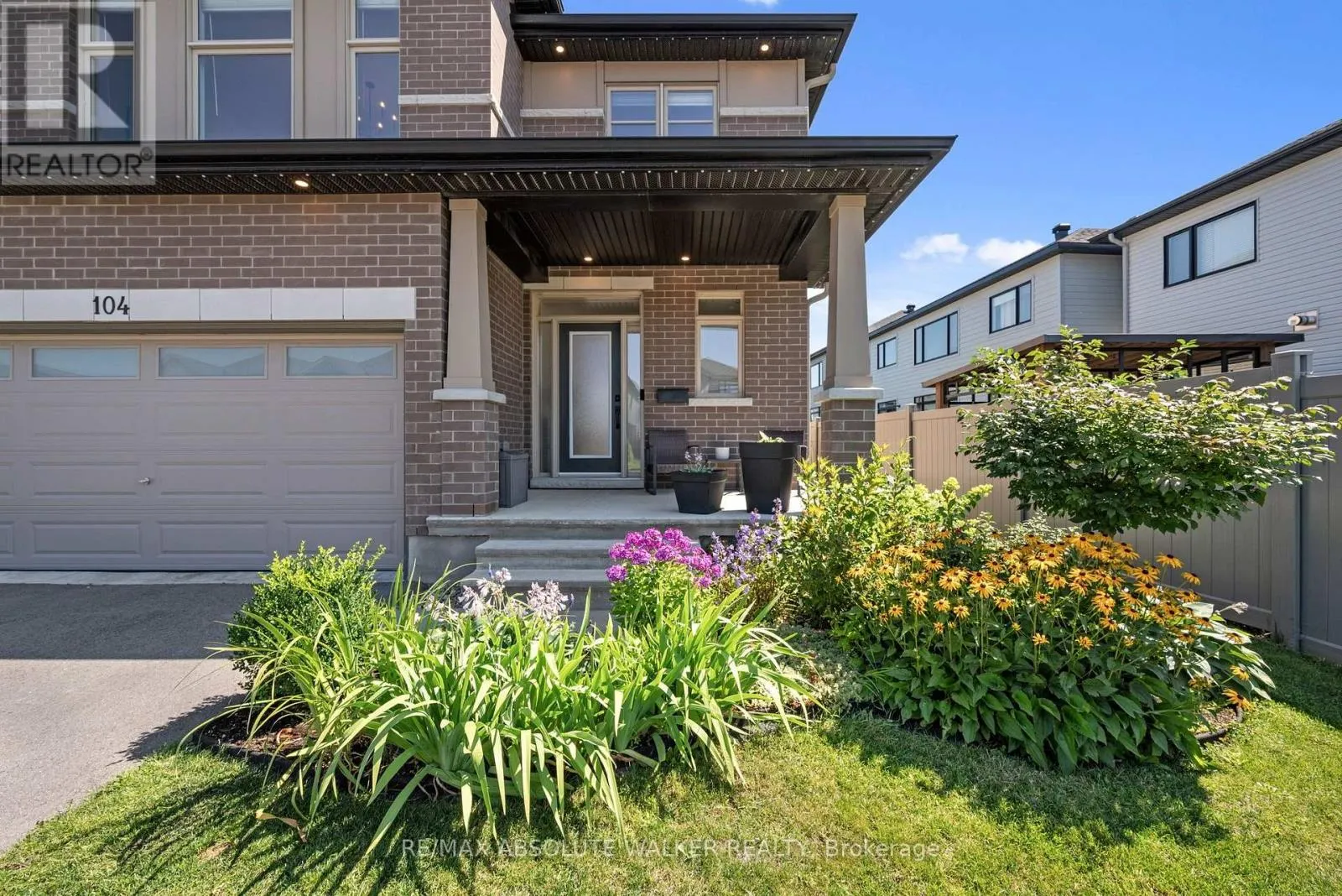 104 HEIRLOOM STREET