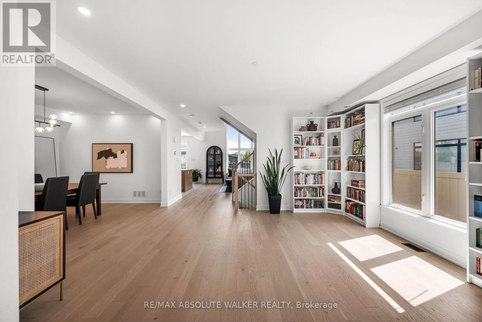 104 HEIRLOOM STREET