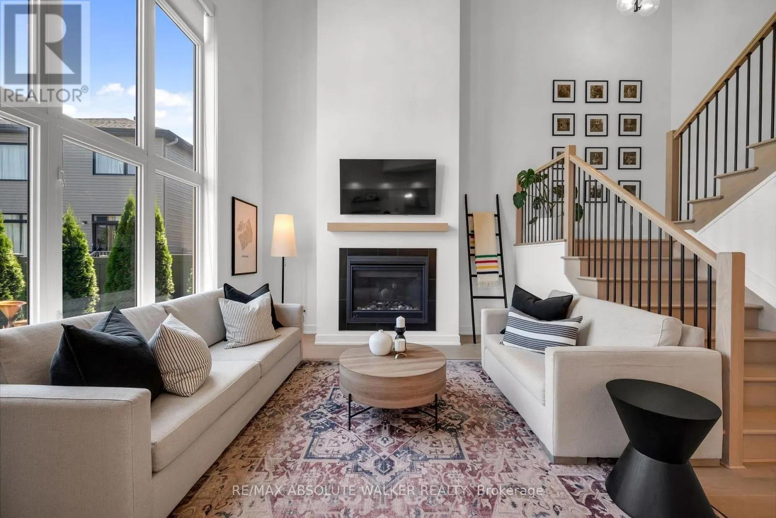 104 HEIRLOOM STREET
