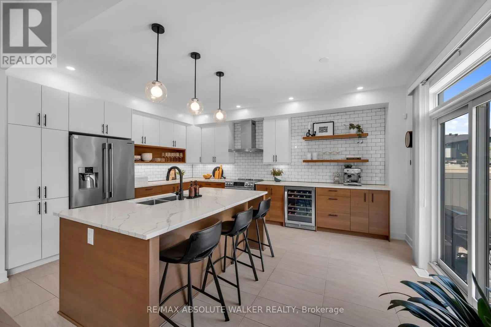 104 HEIRLOOM STREET