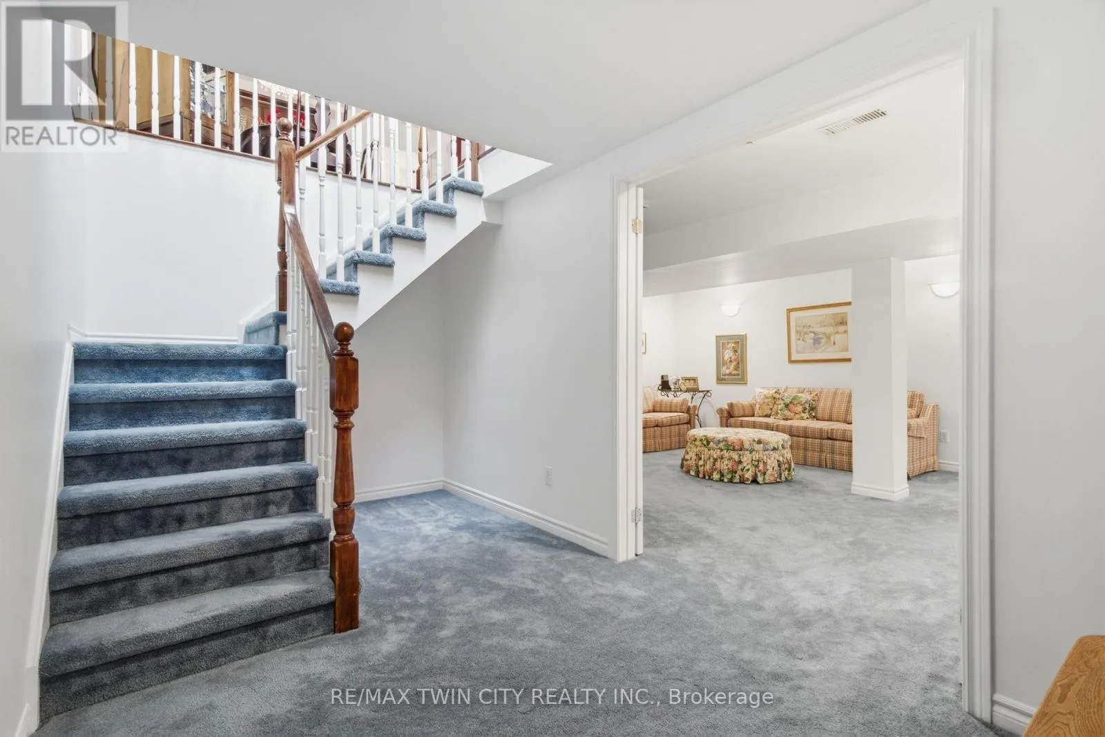 1 - 10 ISHERWOOD AVENUE