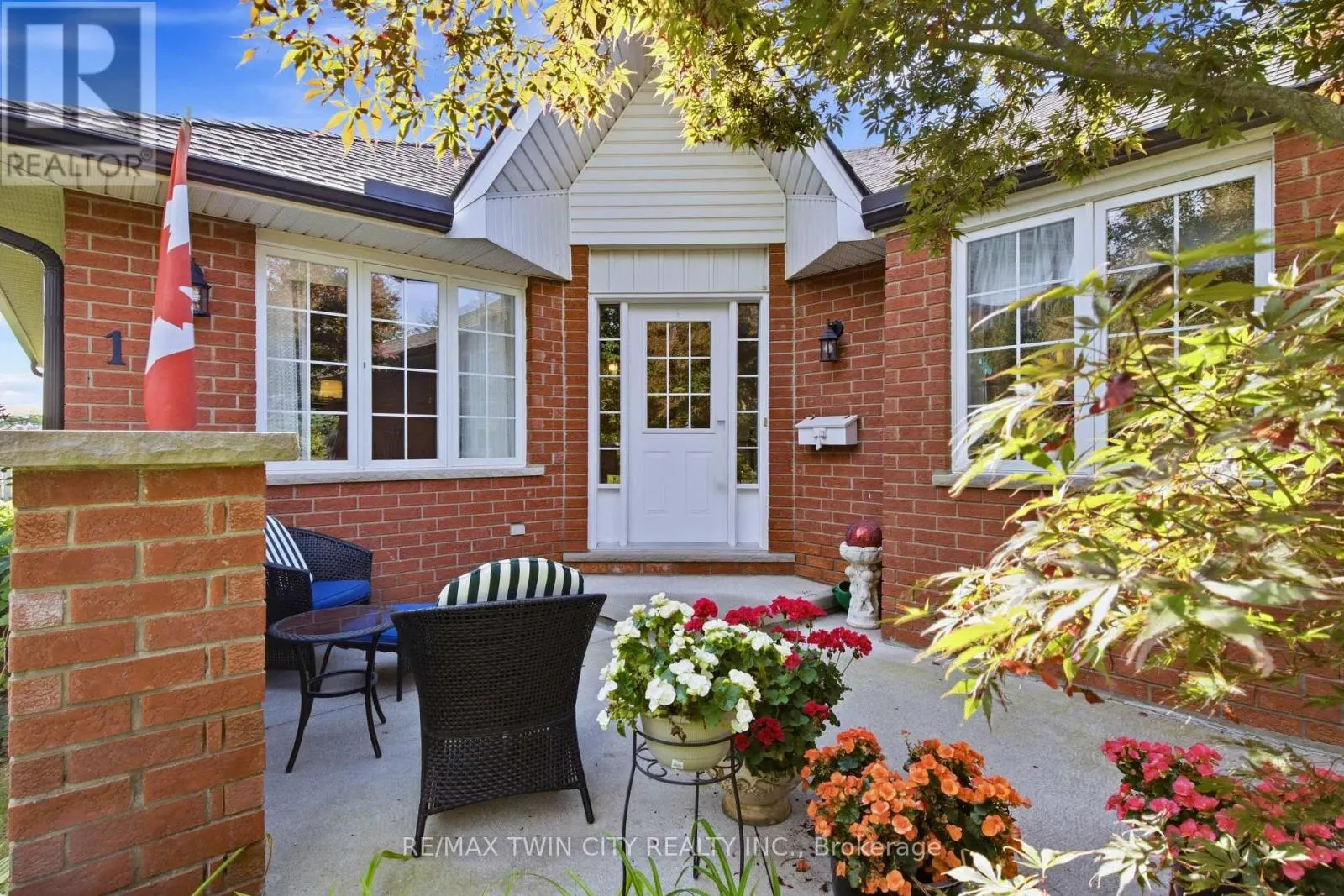 1 - 10 ISHERWOOD AVENUE