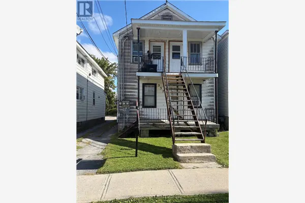 337 ST FELIX STREET