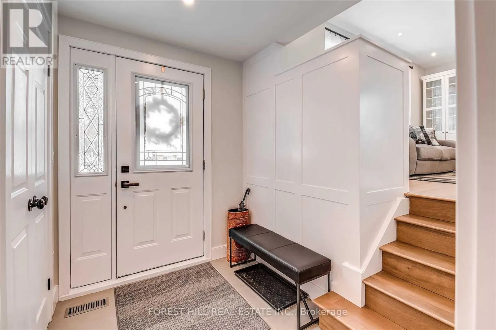 3 SHAKESPEARE DRIVE
