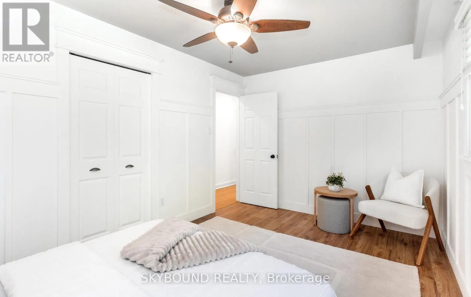9 DELERIN CRESCENT