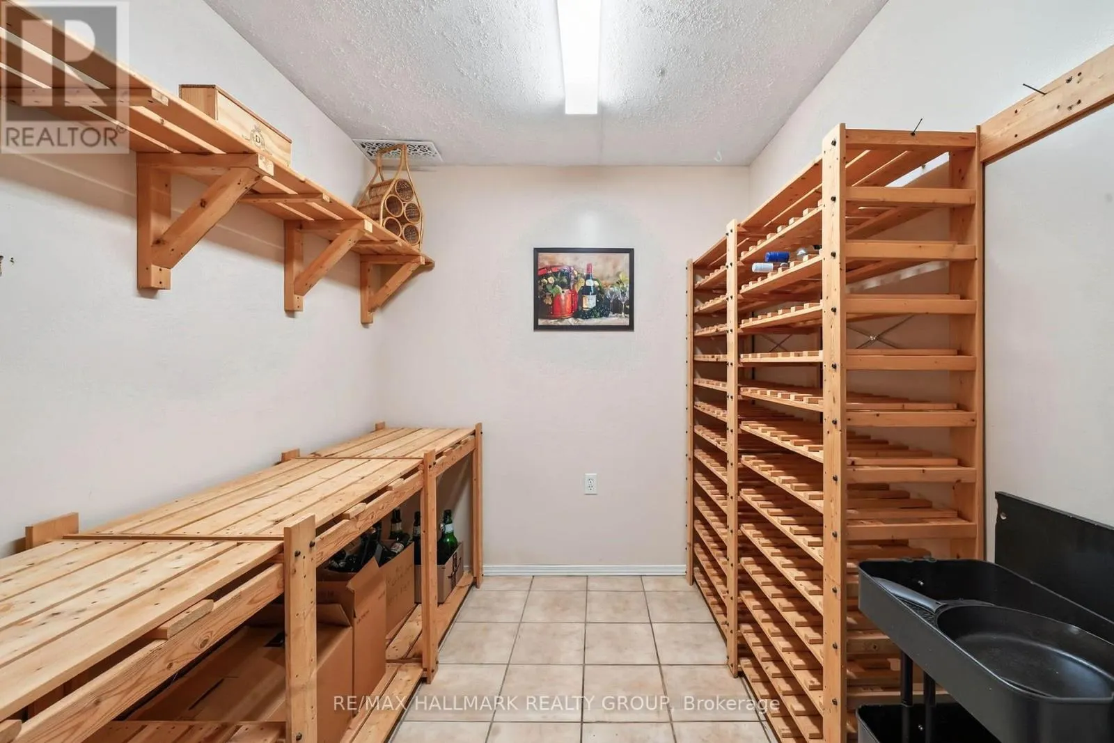 385 PRINCESS LOUISE DRIVE