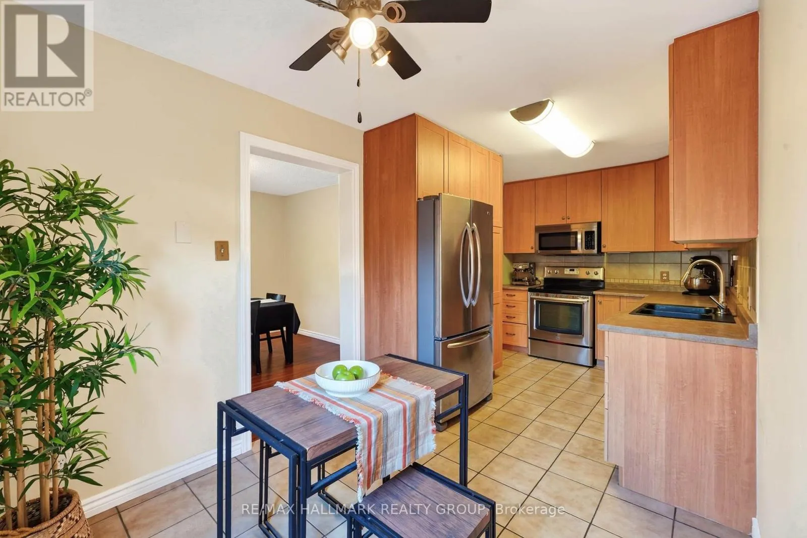385 PRINCESS LOUISE DRIVE