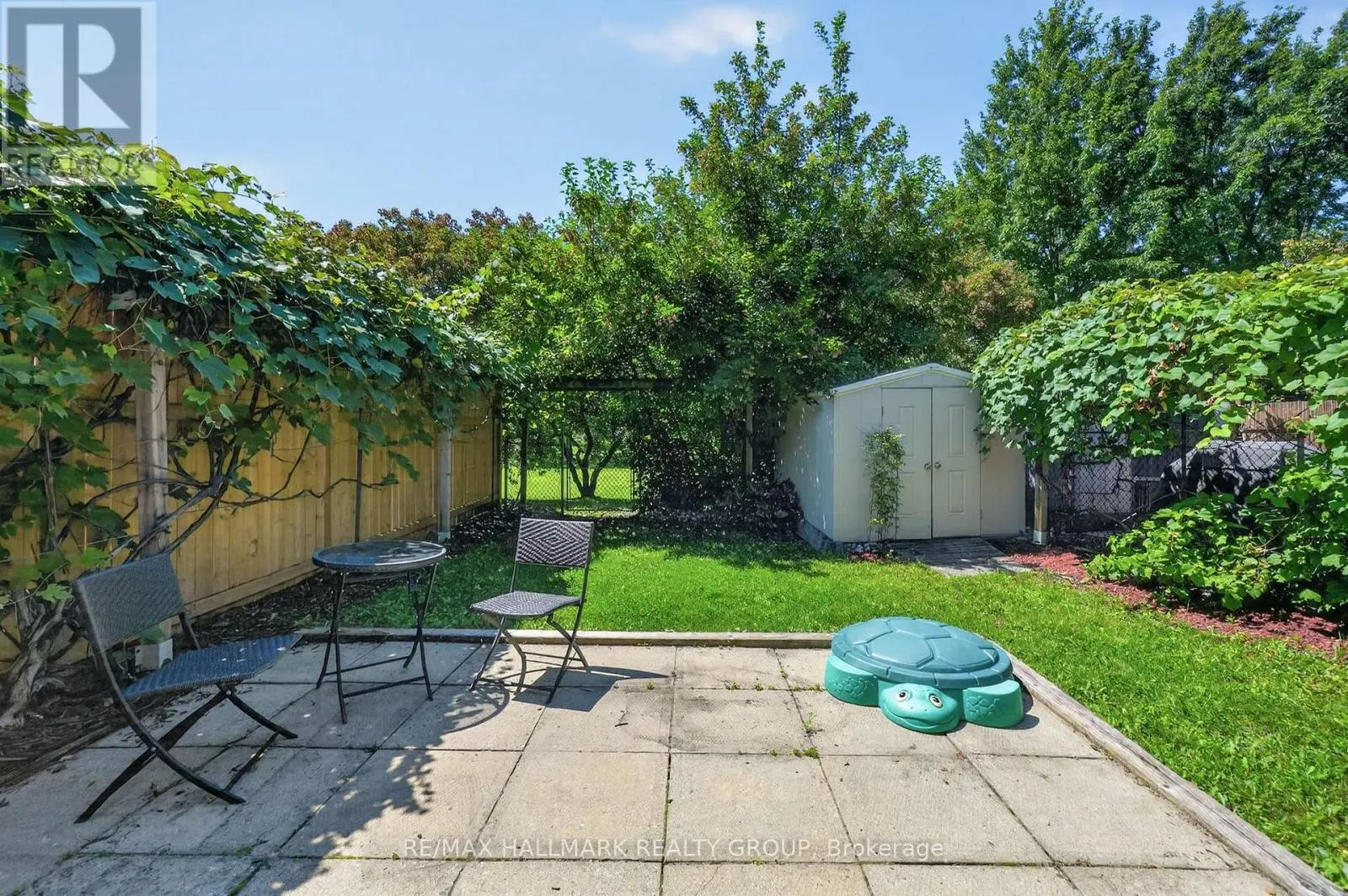 385 PRINCESS LOUISE DRIVE