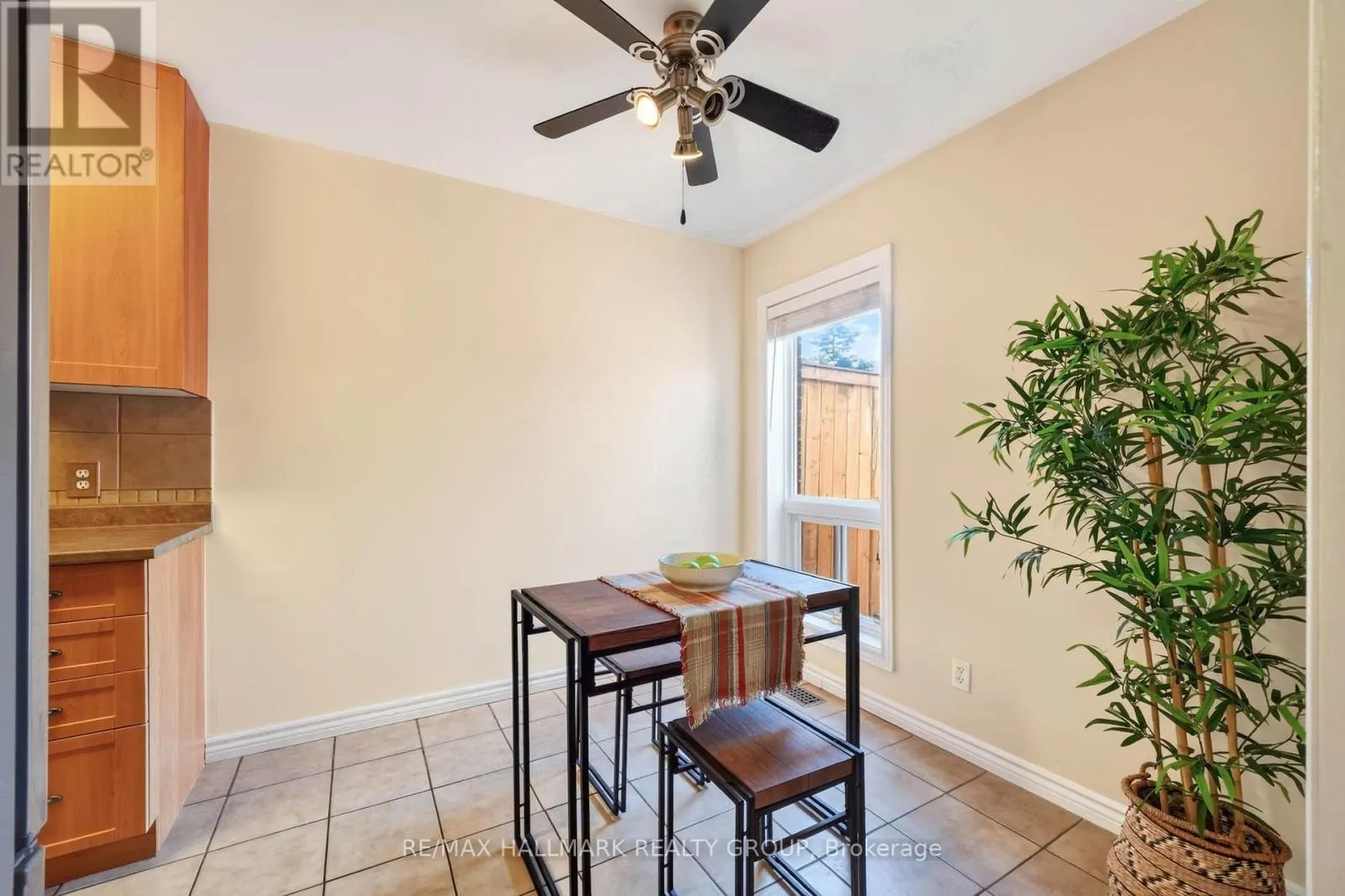 385 PRINCESS LOUISE DRIVE
