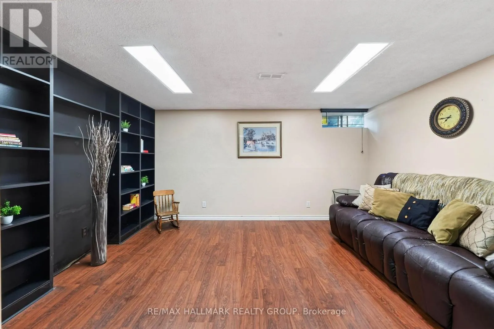 385 PRINCESS LOUISE DRIVE