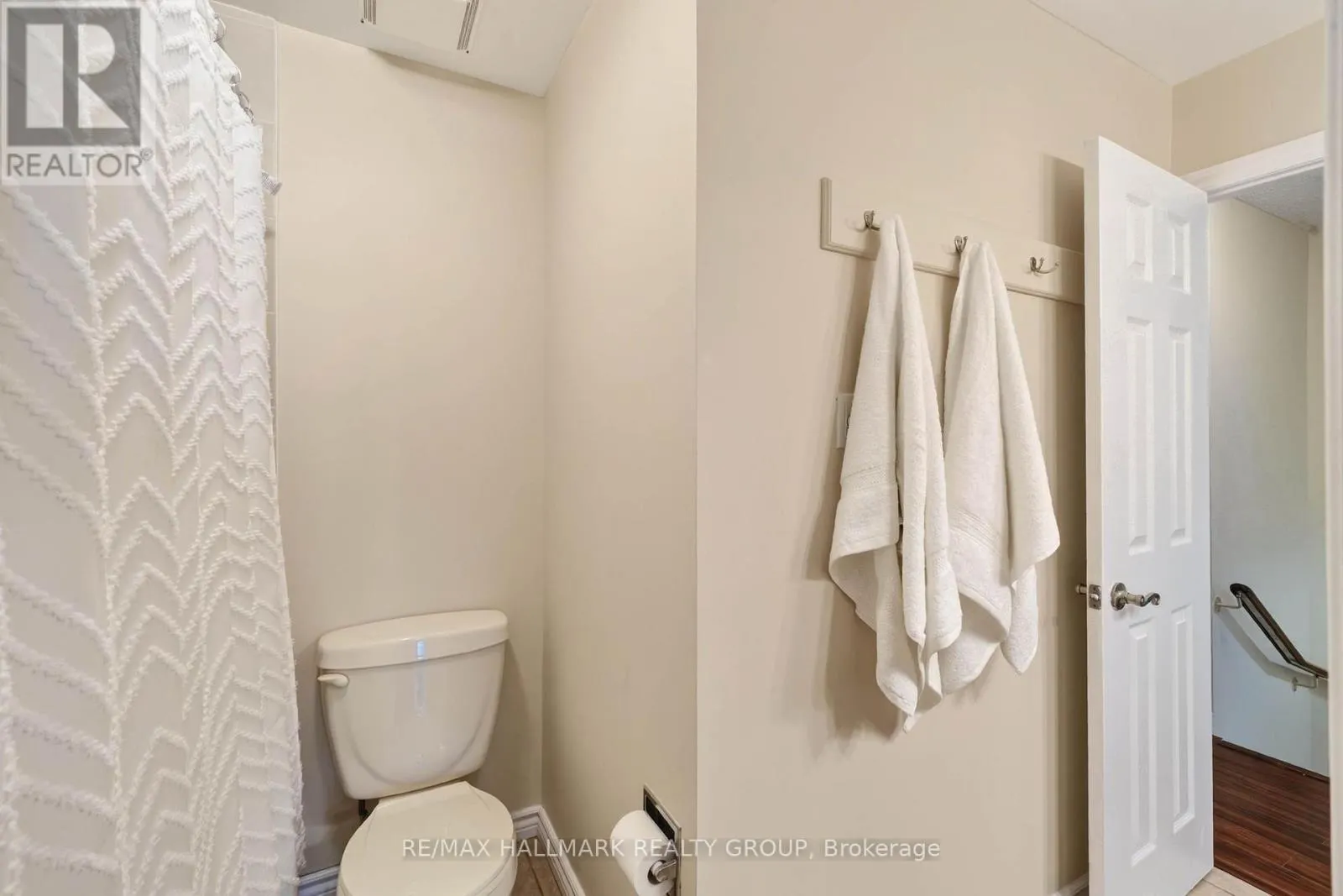 385 PRINCESS LOUISE DRIVE