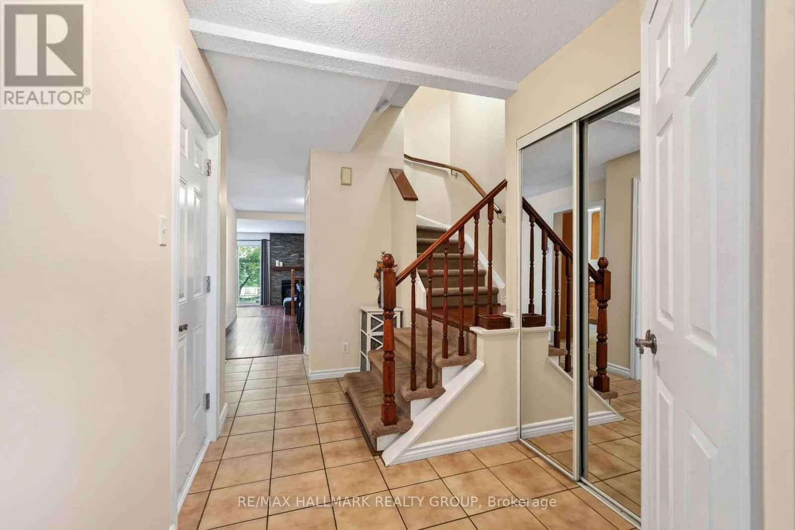 385 PRINCESS LOUISE DRIVE