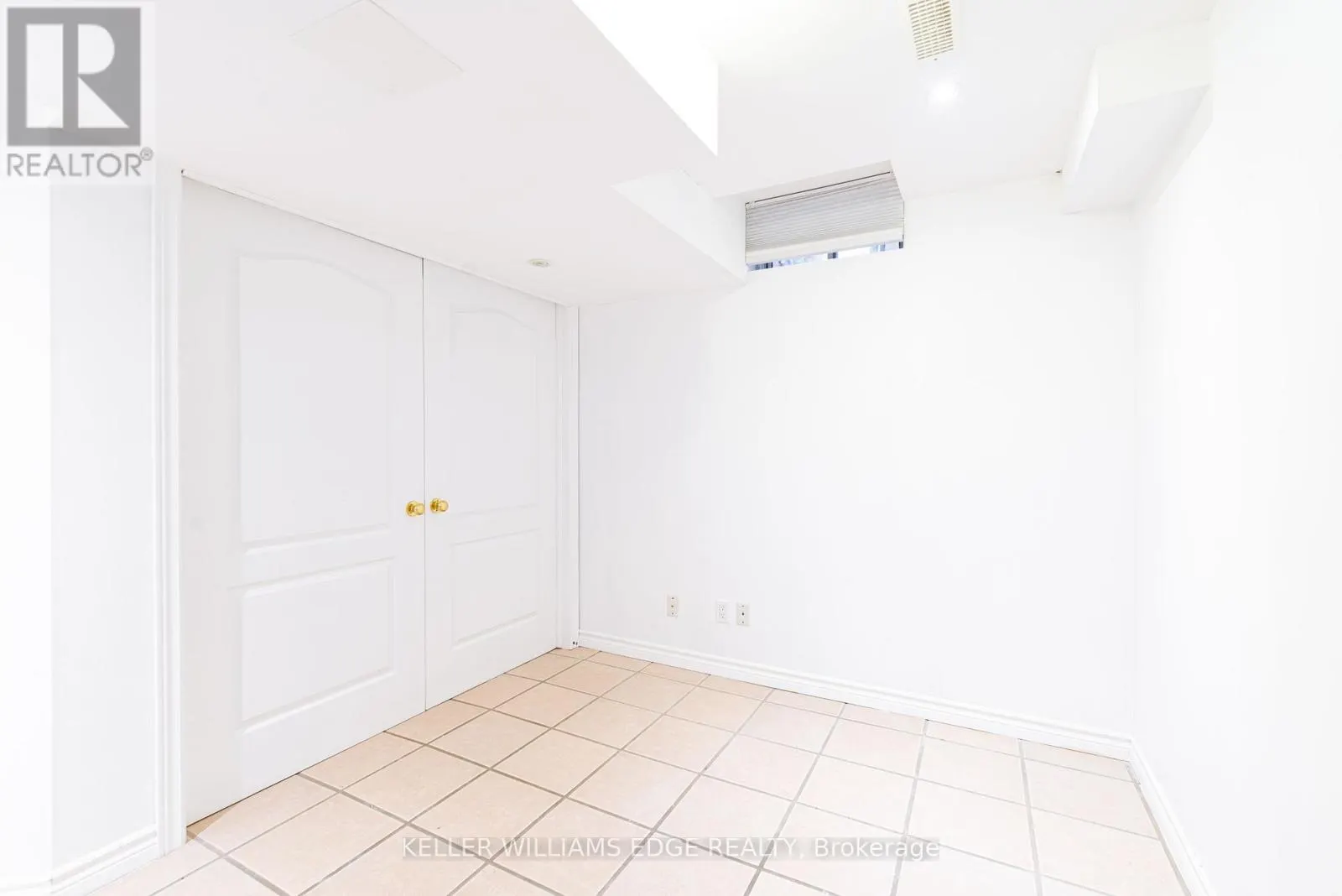 ROOM E - 119 SUMMERS DRIVE