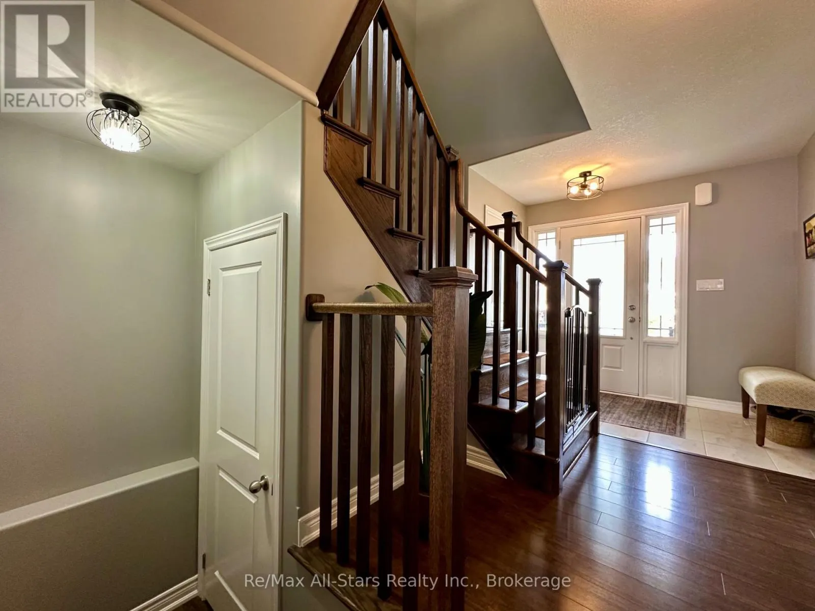 9 BRIARWOOD AVENUE