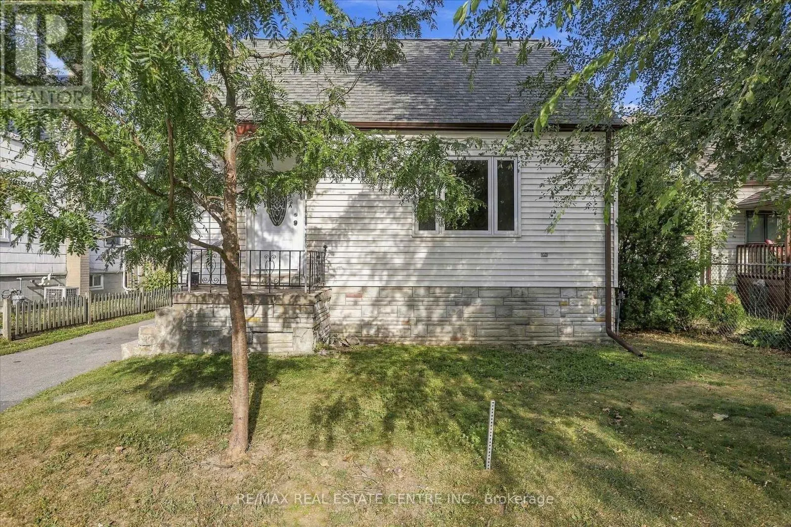 988 HIGH STREET