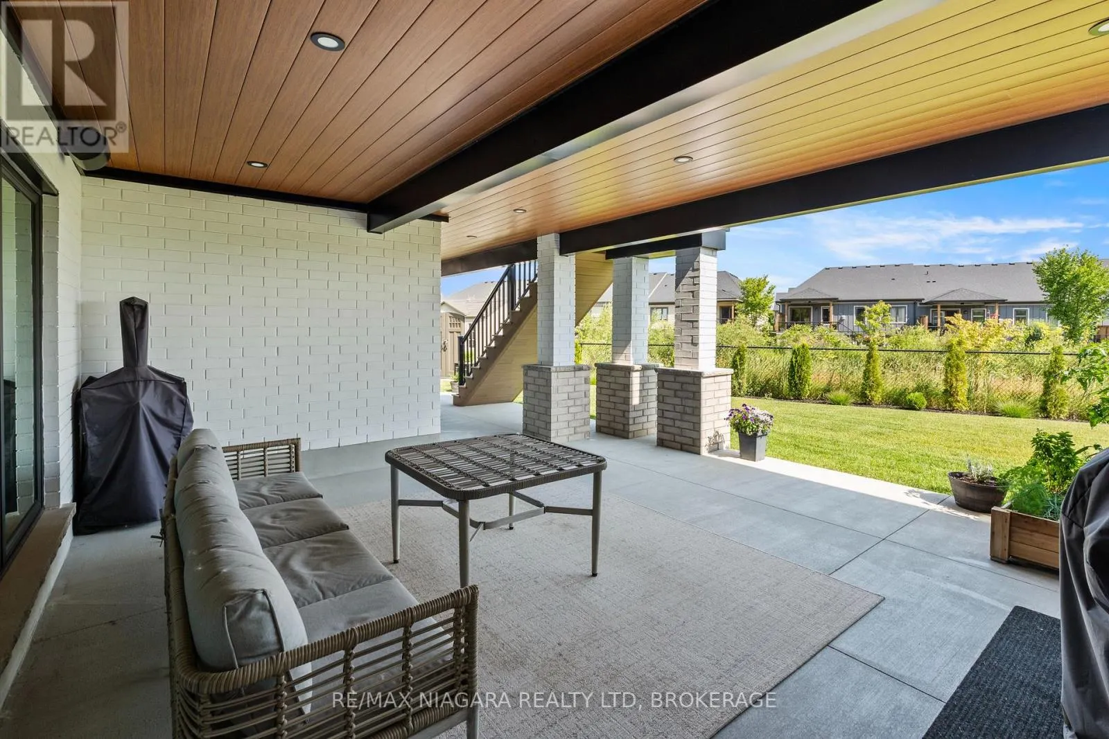 55 SWAN AVENUE