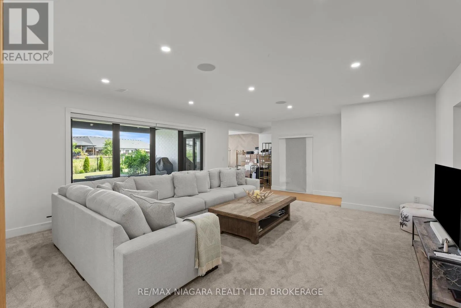 55 SWAN AVENUE
