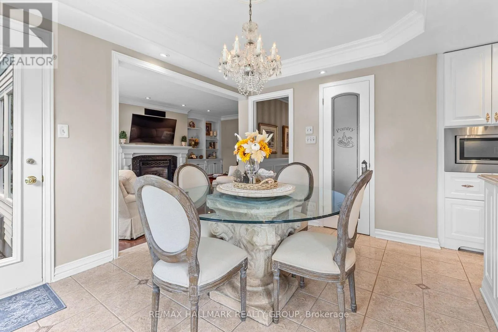 1348 TURNER CRESCENT