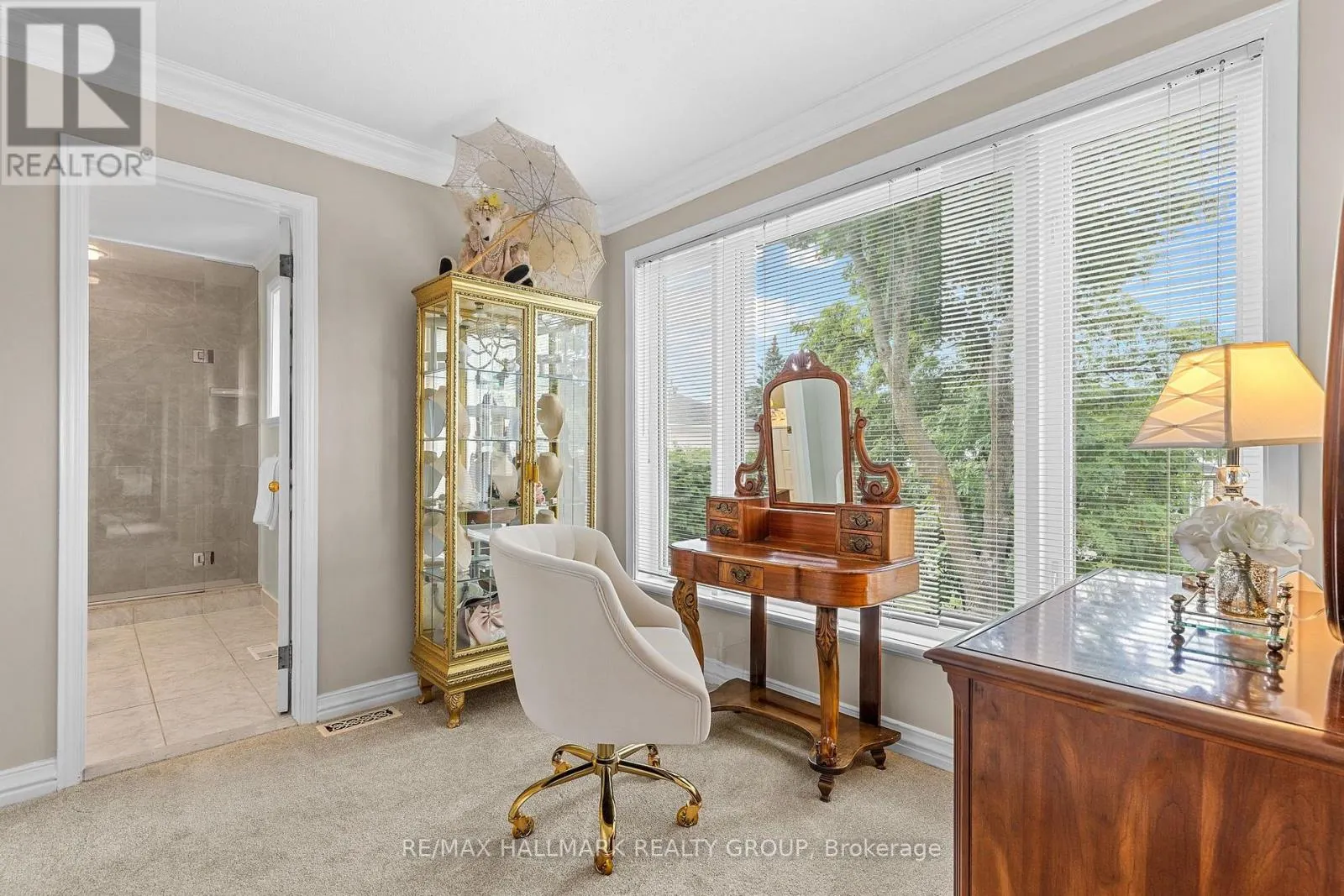 1348 TURNER CRESCENT