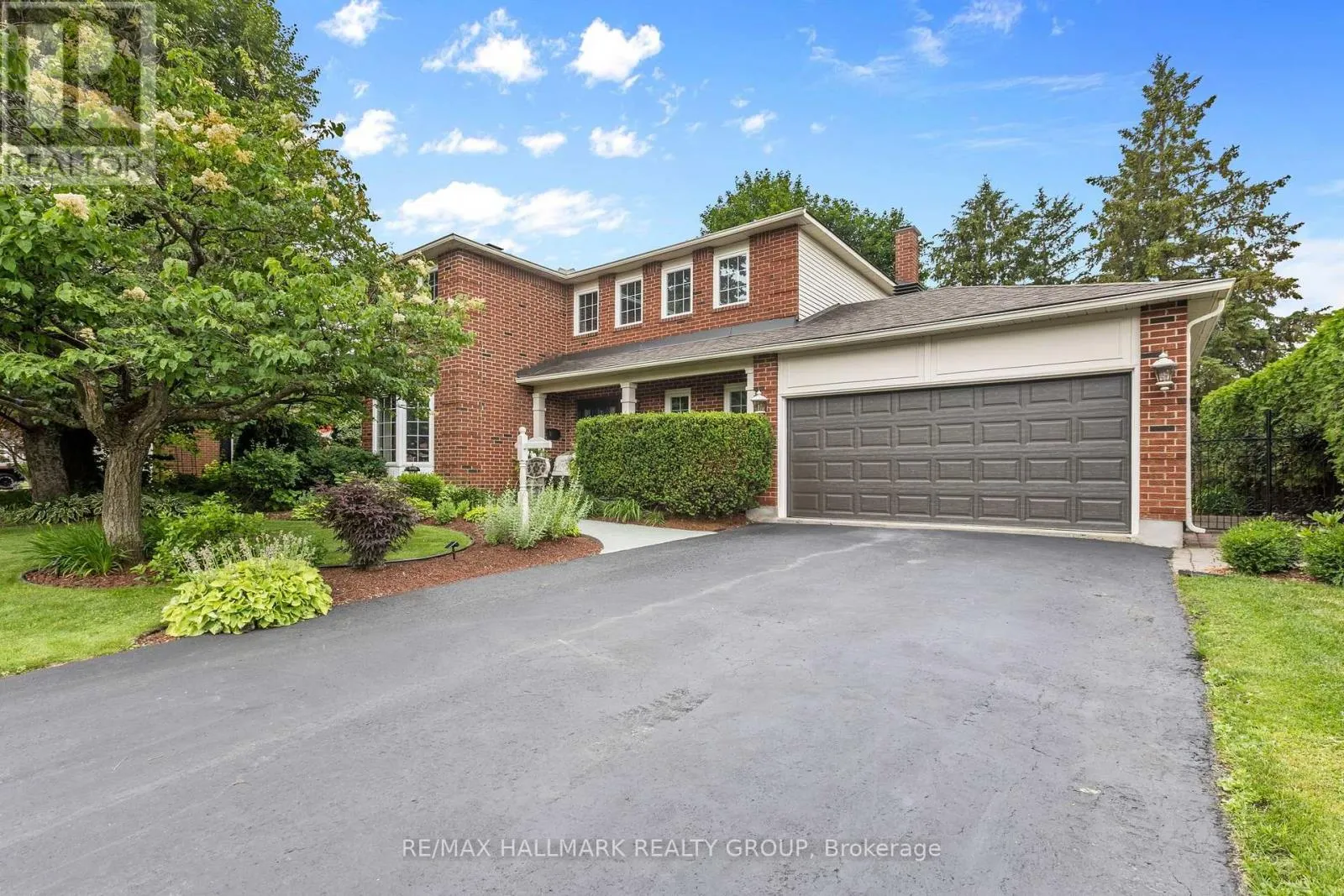 1348 TURNER CRESCENT