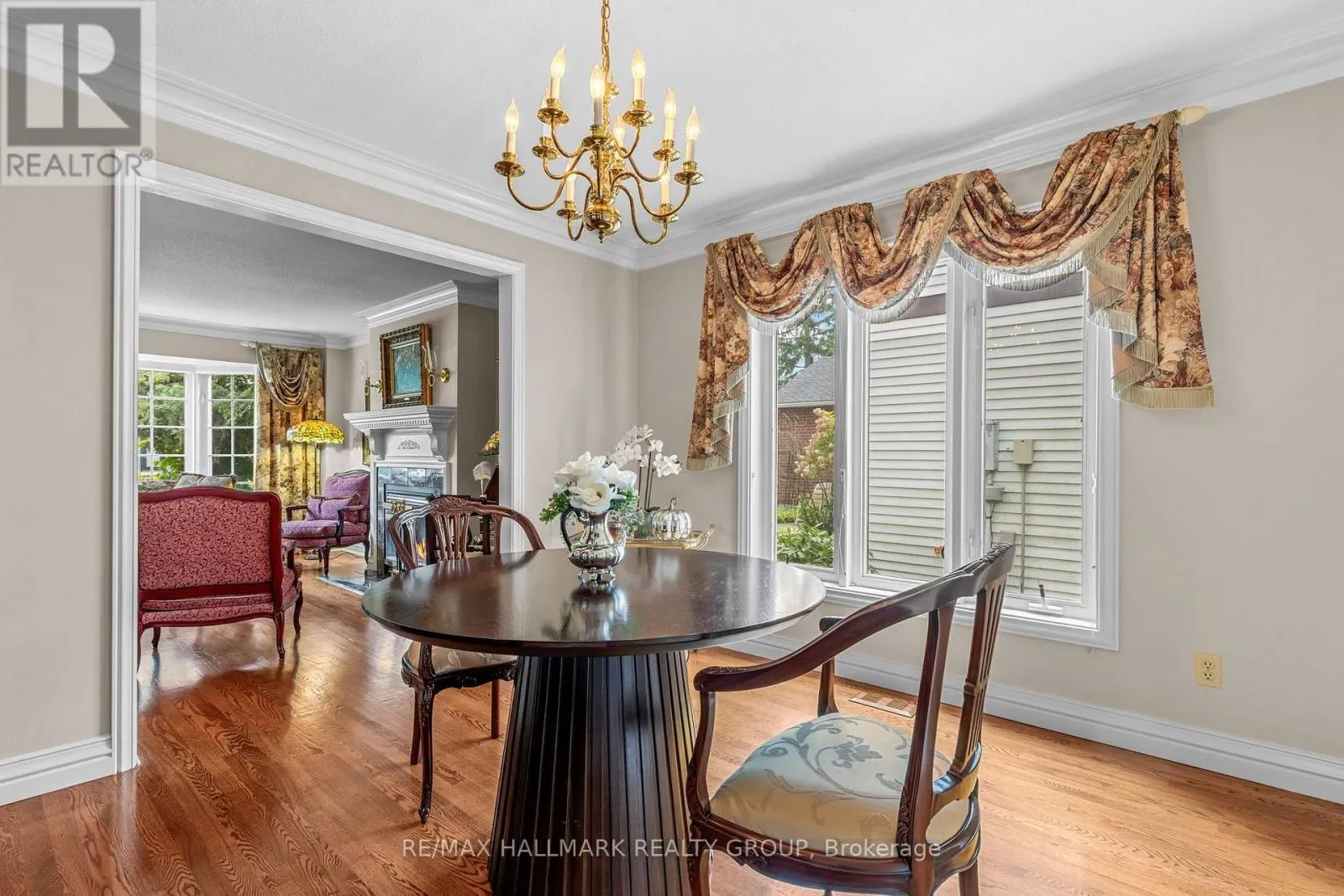 1348 TURNER CRESCENT