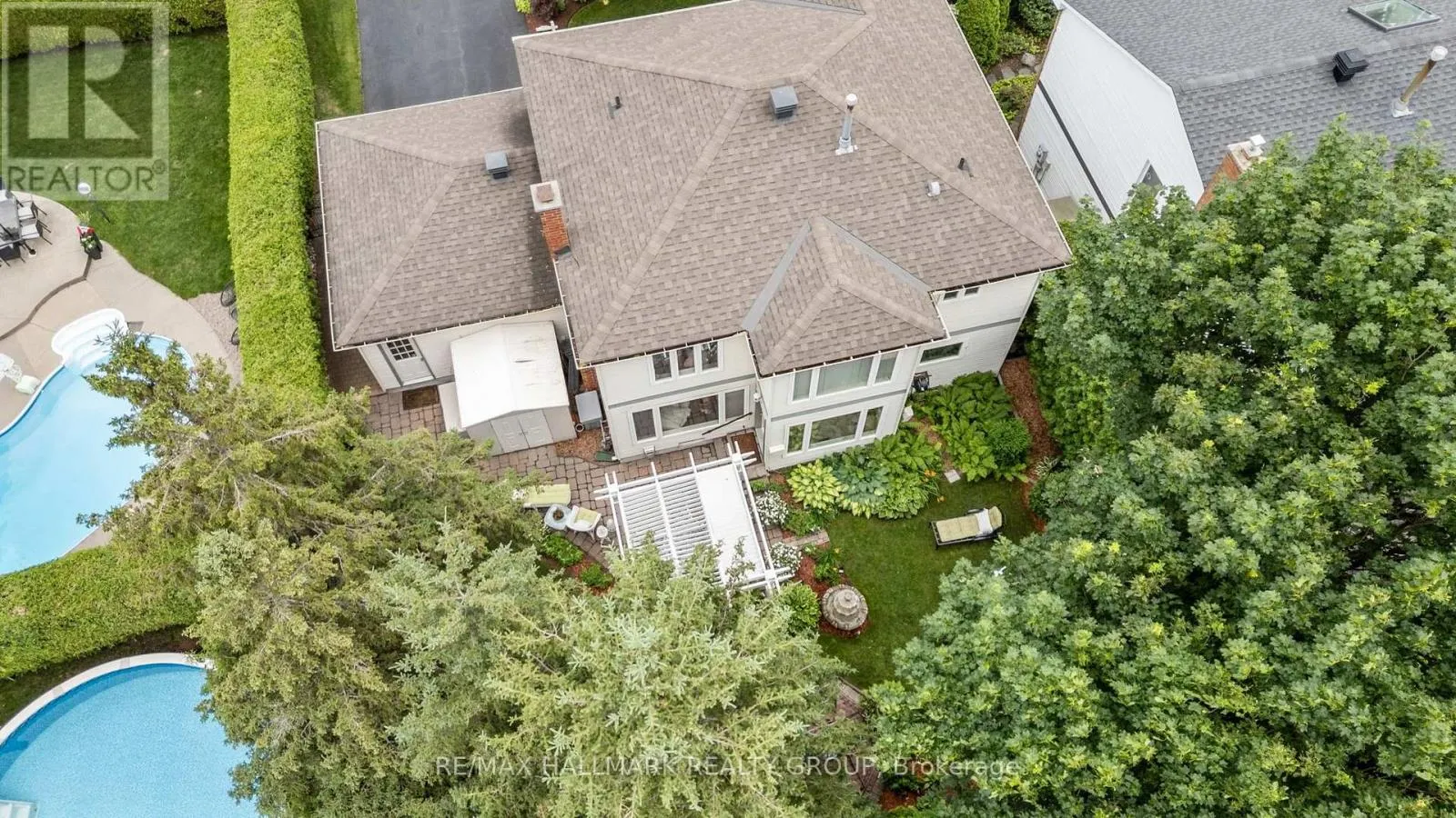 1348 TURNER CRESCENT