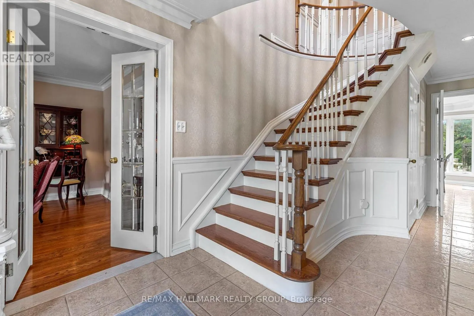 1348 TURNER CRESCENT