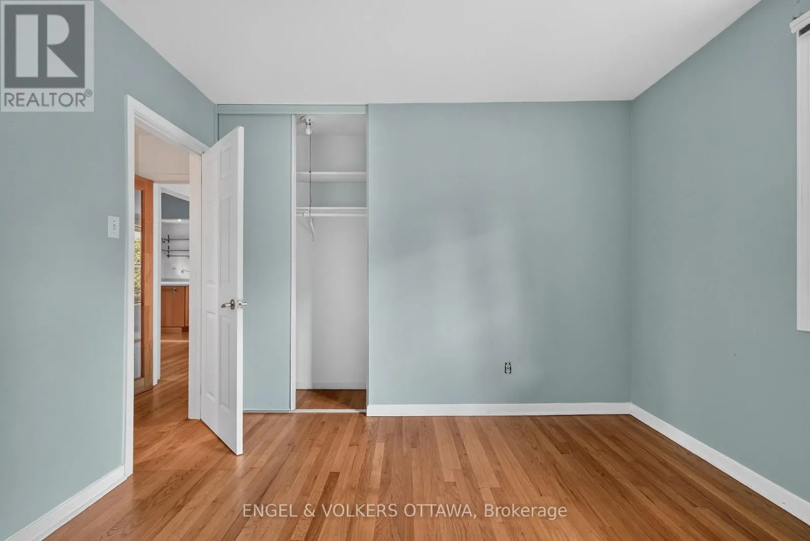 2642 MARBLE CRESCENT