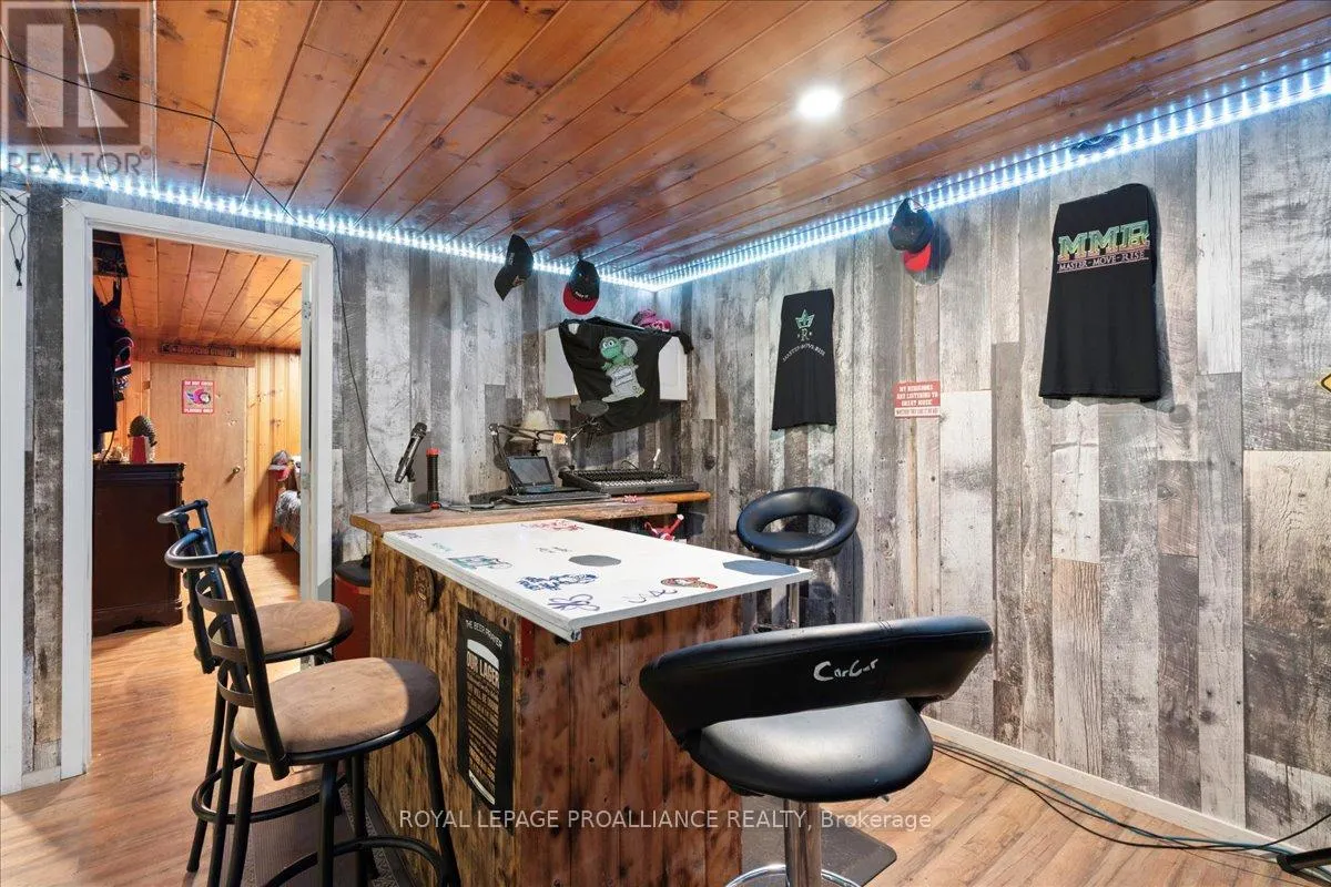 1023 JEWEL ROAD