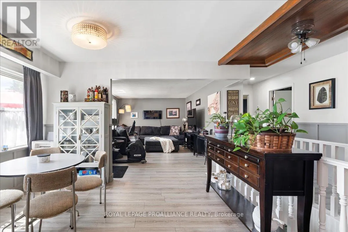 1023 JEWEL ROAD
