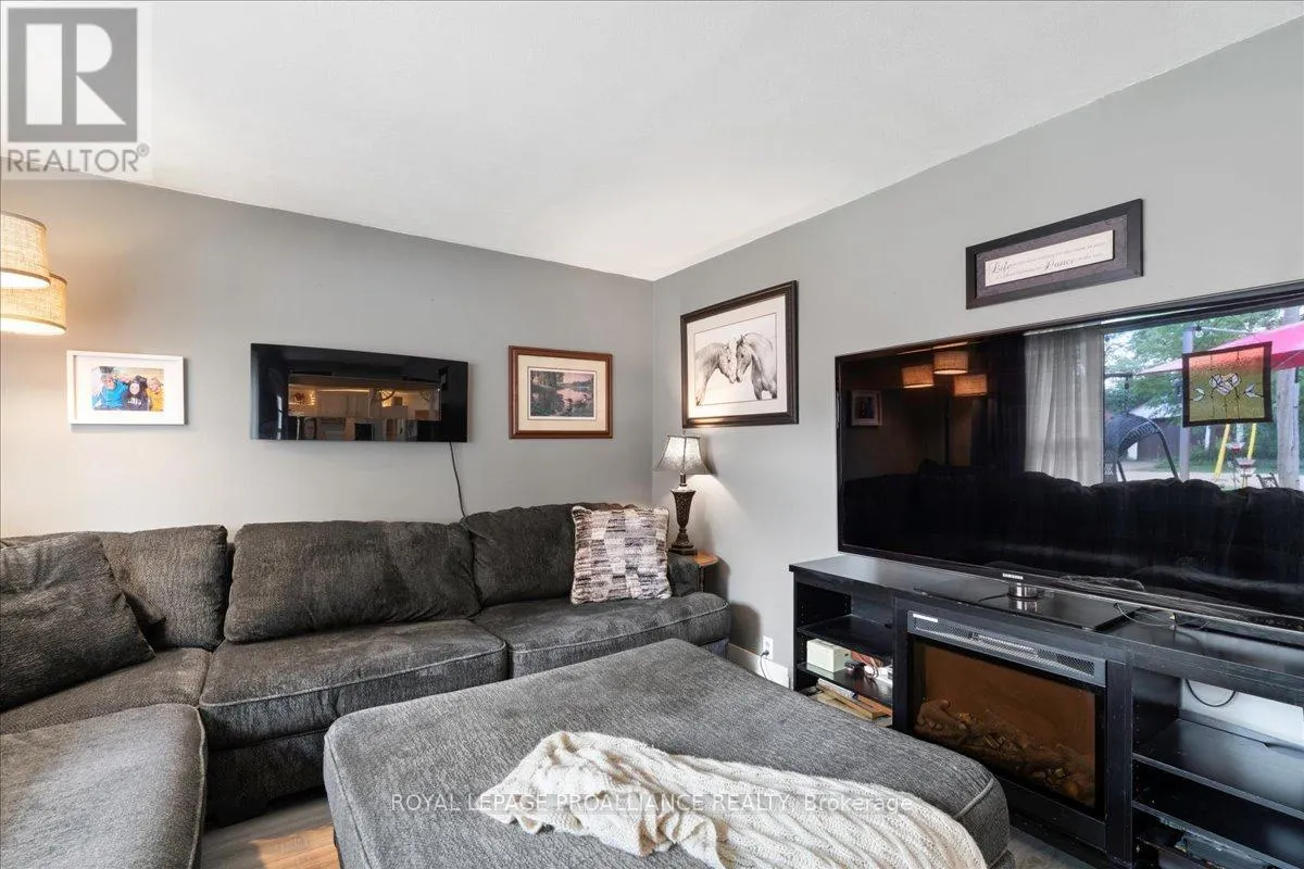 1023 JEWEL ROAD