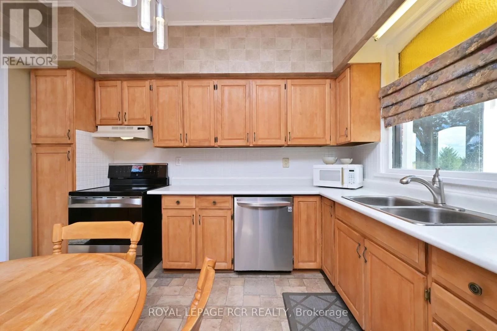 638394 PRINCE OF WALES ROAD
