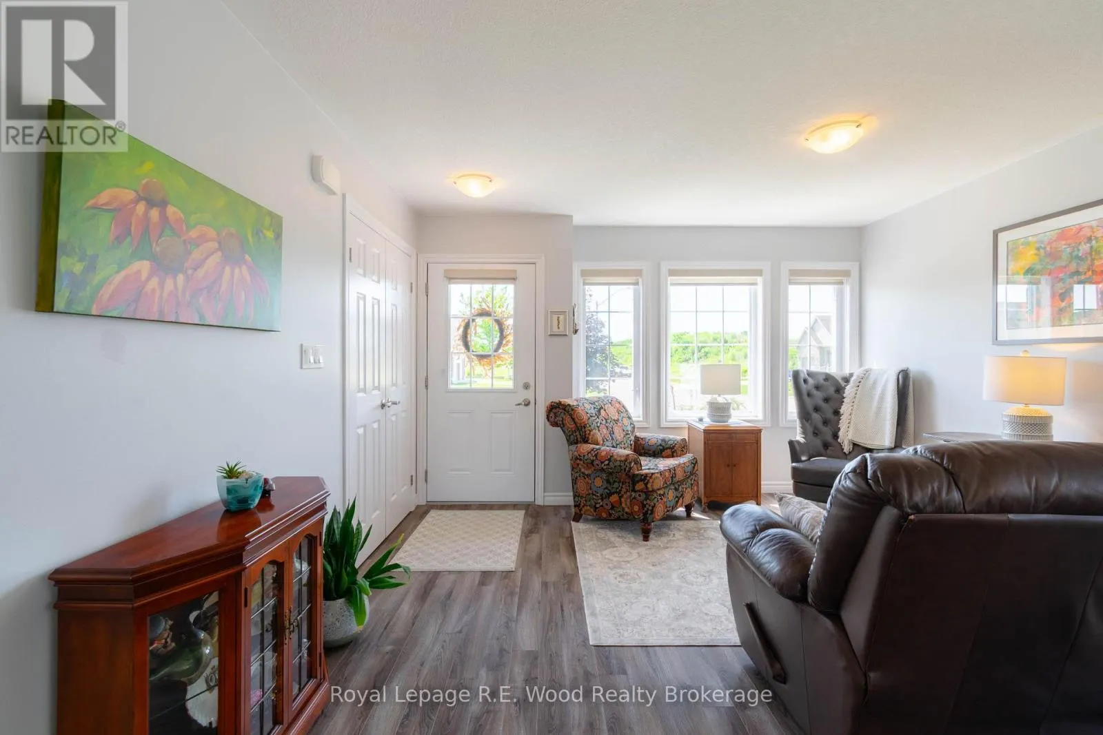 87 IRVING DRIVE
