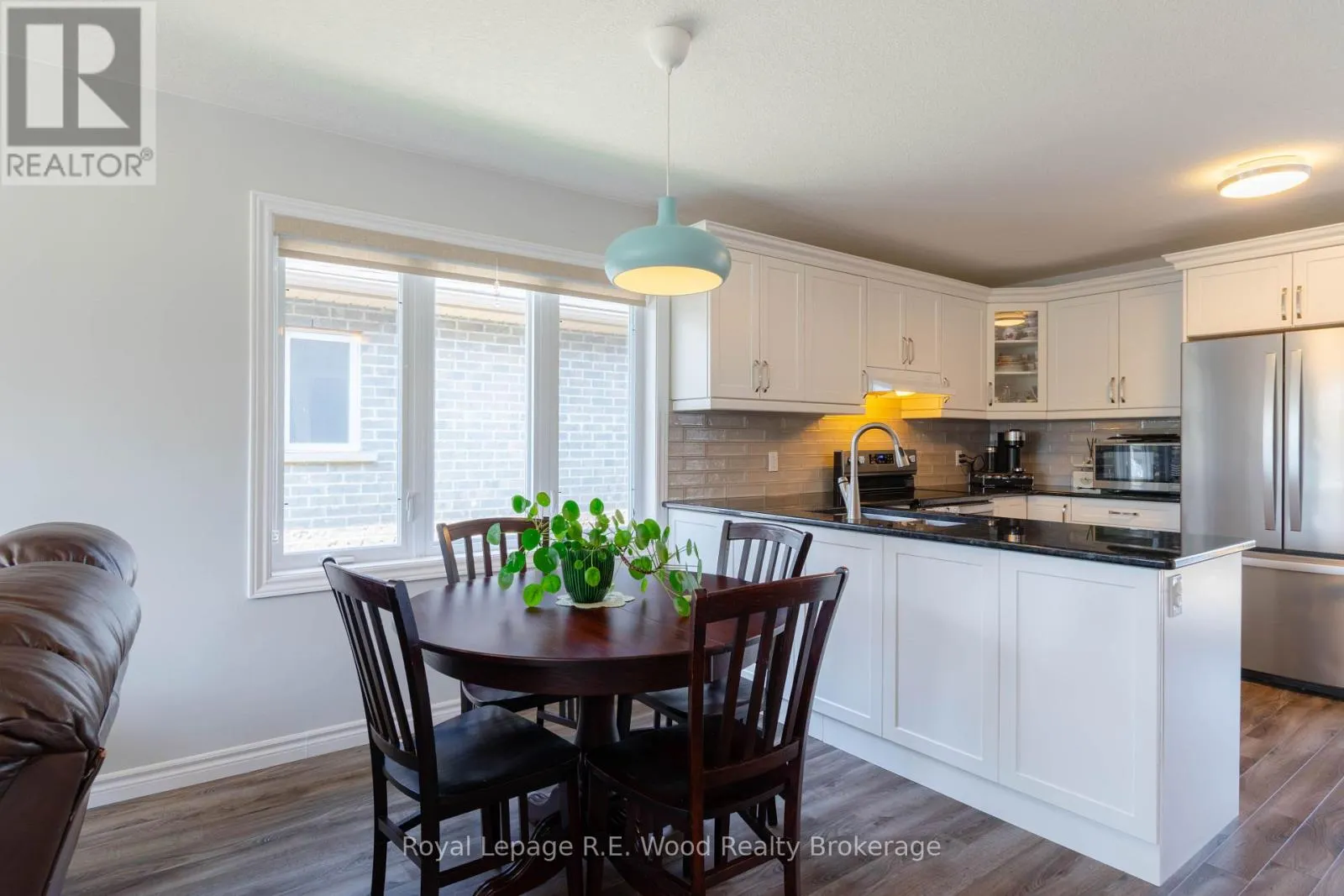 87 IRVING DRIVE