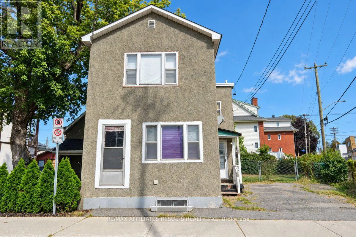 321 SAVARD AVENUE