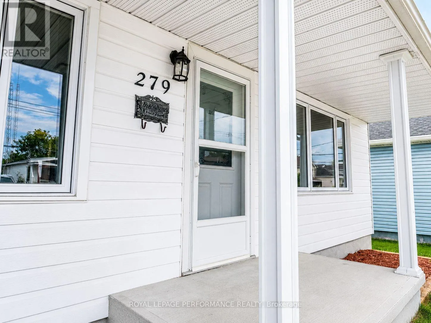 279 CATHERINE STREET