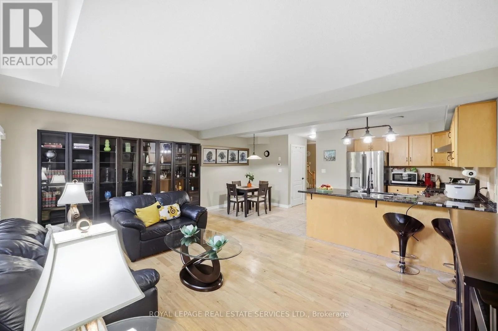 3 - 165 TERRAVIEW CRESCENT