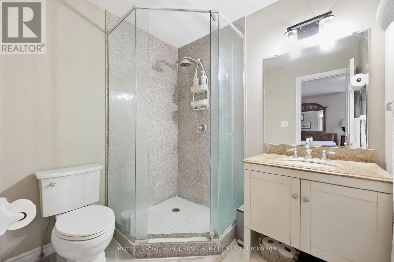 3 - 165 TERRAVIEW CRESCENT